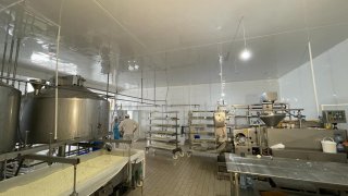 Fabrica de cascaval Vlasie Company reconditioneaza panourile sandwich cu Sistemul MedClyn